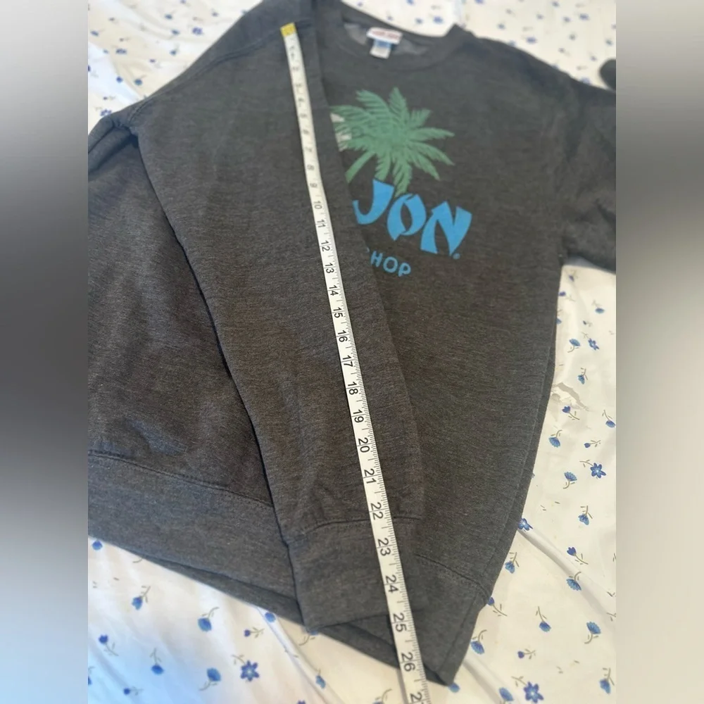 Ron Jon Surf Shop Sz: M Gray Myrtle Beach Crewneck Surfer Pullover Sweatshirt.